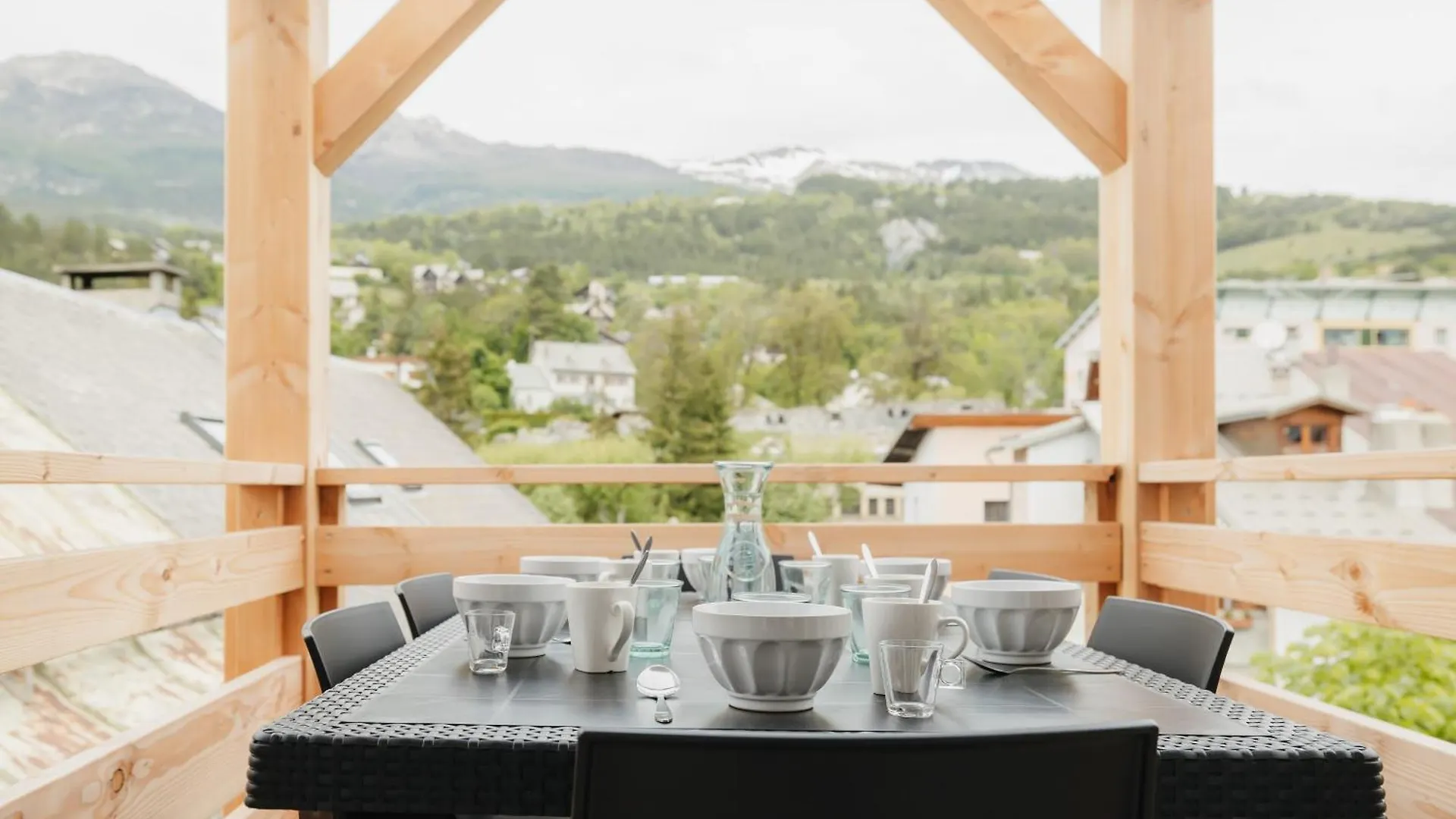 Chaleureux Appartement 8 Couchages #4 Embrun France