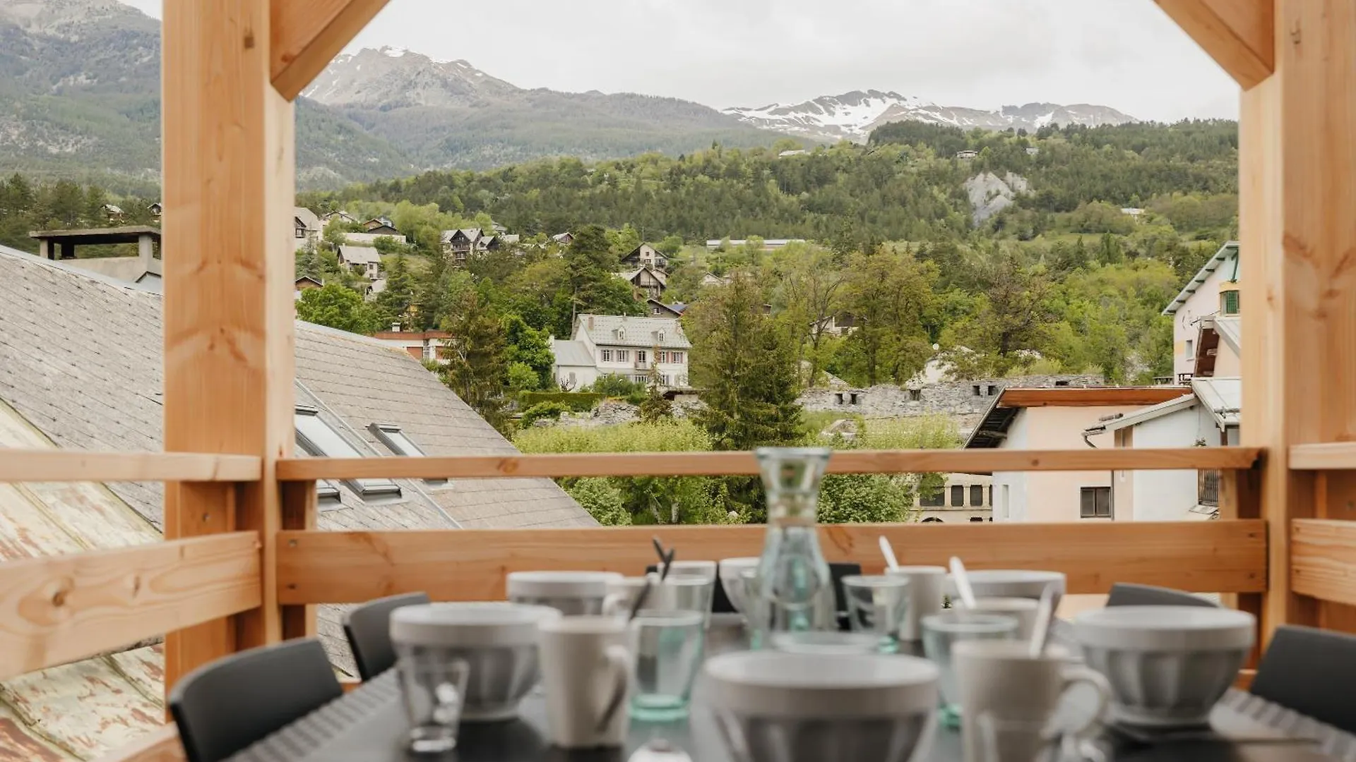 Chaleureux Appartement 8 Couchages #4 Embrun France